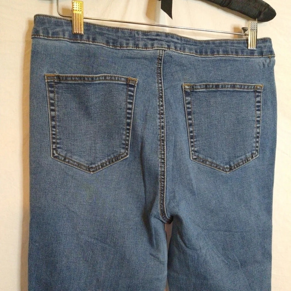 Ashley Mason High Rise Ankle Jeans EUC ❤️ - Picture 5 of 11
